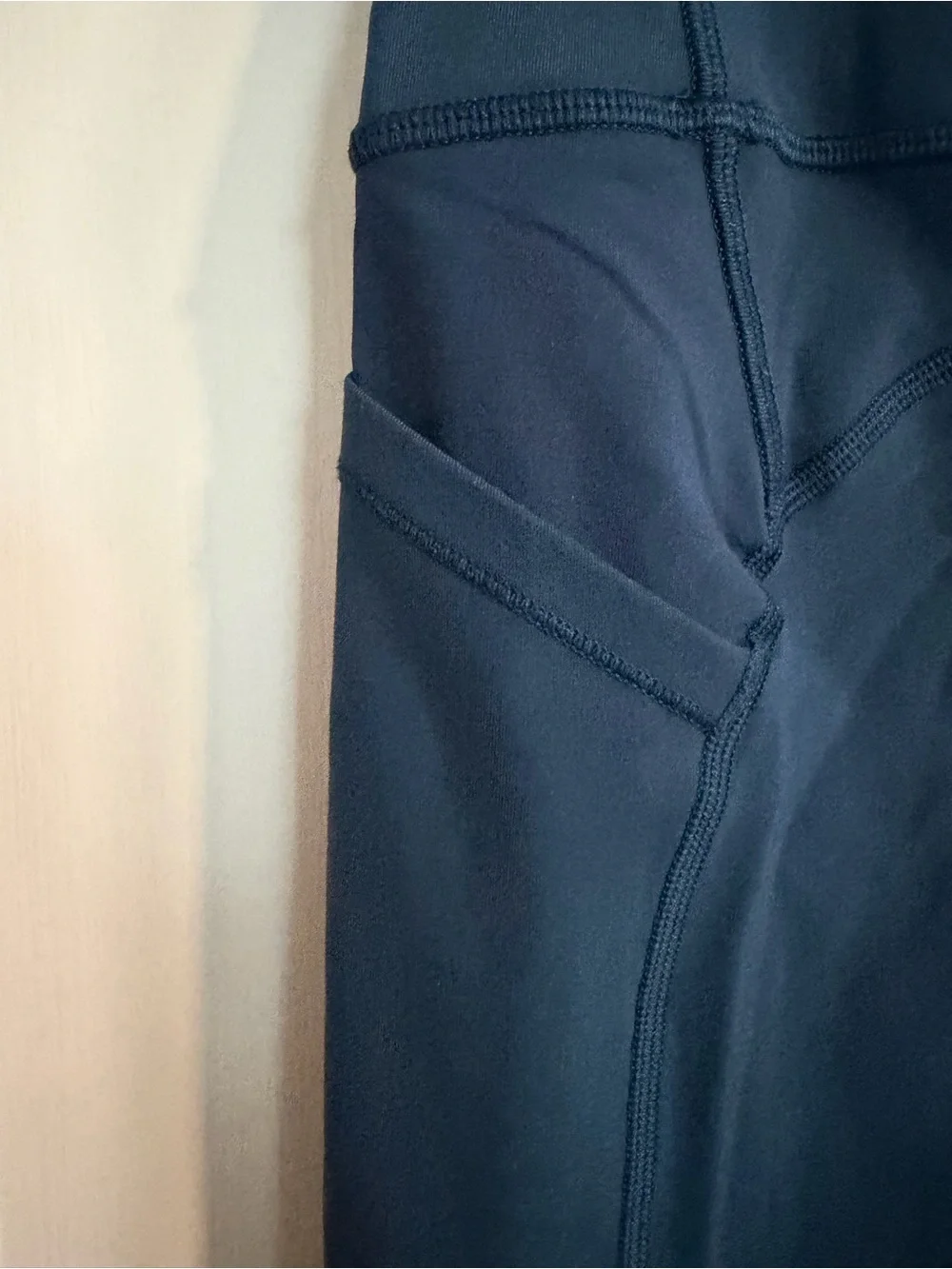 Lululemon All The Right Places Crop II Size 6